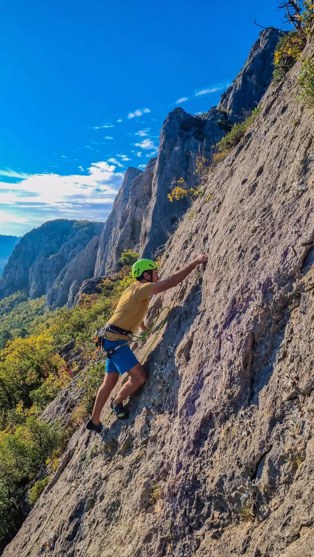 Checklist before your first multi-pitch route